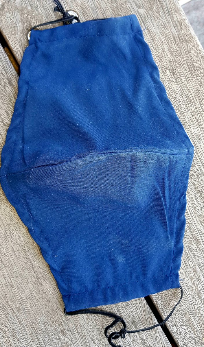 julietmorillot's tweet photo. Postman brought a parcel🎁 this morning : a mask😷 made in DPRK🇰🇵 Gift from a friend. 🙏Two layers and 1 pocket for extra removable tissue layer. Strings are mine. Pyongyang quality. Meanwhile:  lockdown in Kaesong. But still no confirmed case in NK. (in spite of max.alarm) https://t.co/gJGawj2mqy