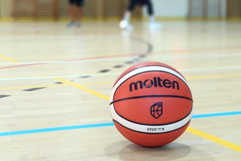 🚨 OFICIAL | La #LEBPlata y la #LigaEBA cierran su composición definitiva para la temporada 2020/21.

📝 MÁS INFO ⬇
feb.es/2020/7/30/balo…

#SomosEquipo