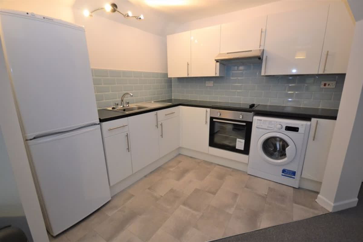 Foxes Sales & Lettings tweet media