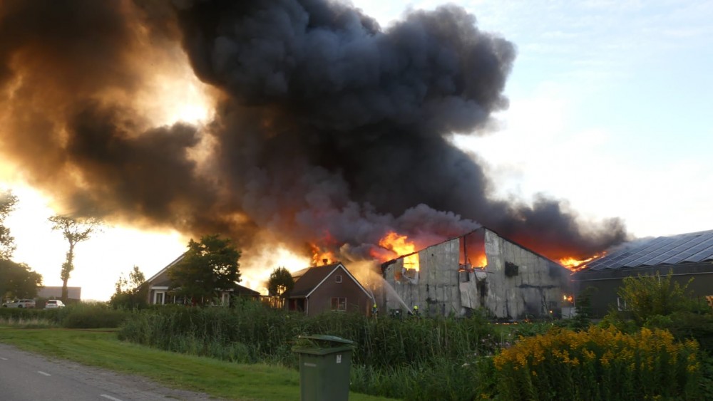 Melding grote brand Moerbeek