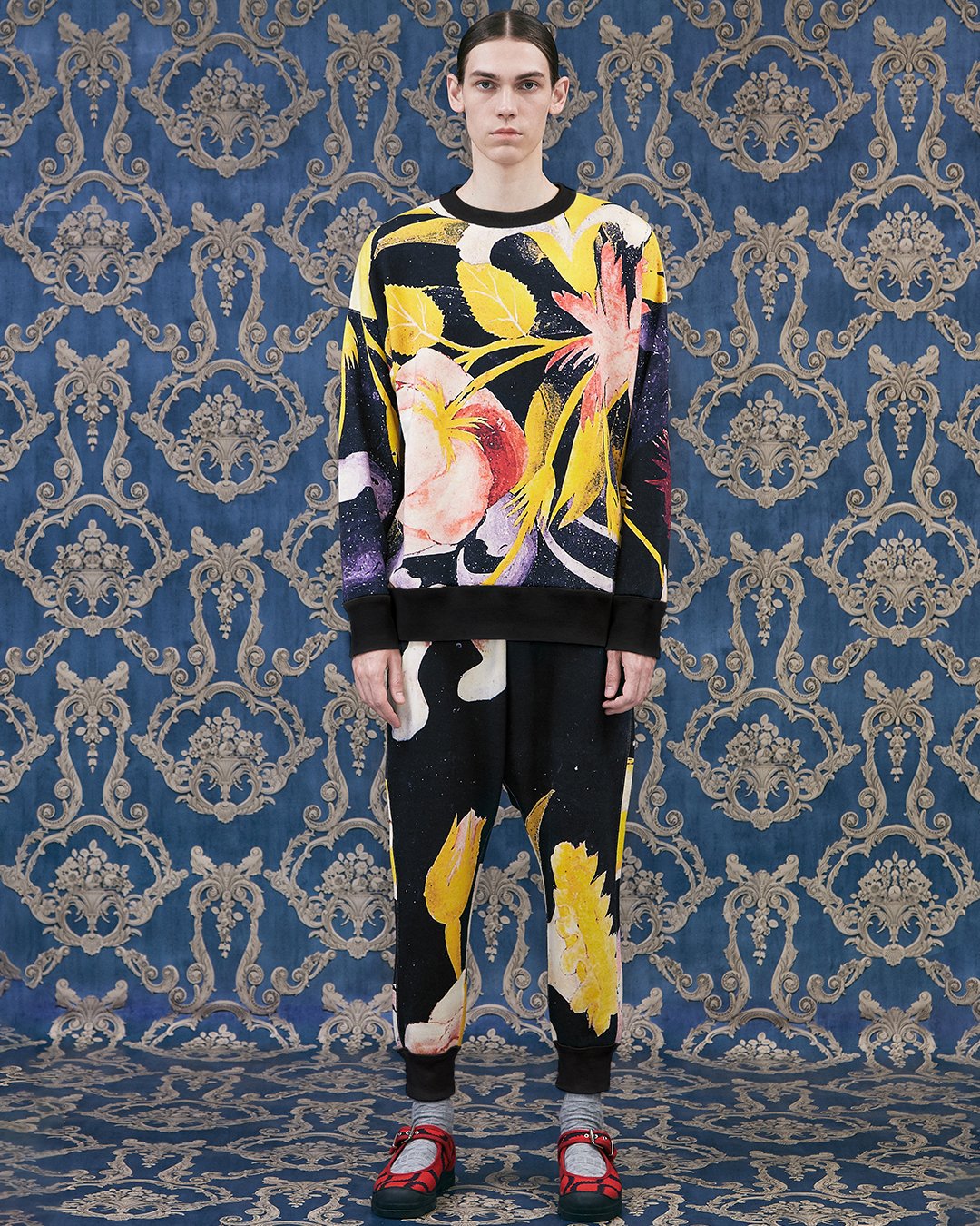 【SALE／55%OFF】 Vivienne  X: على Westwood トップス