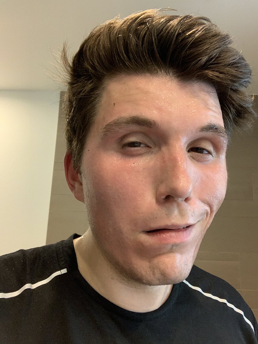 Paluten On Twitter Schone Grusse Von Eurem Playboy Paluten Kurz Ne Runde Laufen Gewesen Fur Mich Naturlich Gar Kein Problem Healthy Marathoneasy Gqmodel Https T Co 46plby6aoe