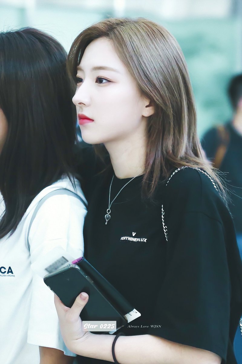 WJSN_Star's tweet photo. 190823
#은서 #우주소녀 #EUNSEO #WJSN #CosmicGirls @WJSN_Cosmic https://t.co/BWDqhwvSn5