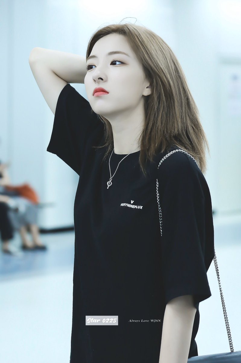 WJSN_Star's tweet photo. 190823
#은서 #우주소녀 #EUNSEO #WJSN #CosmicGirls @WJSN_Cosmic https://t.co/BWDqhwvSn5