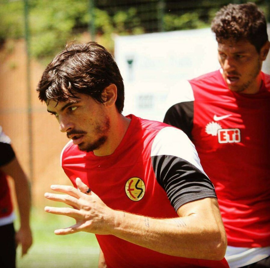 obayramoglu's tweet photo. Çok güçlü döneceğiz! @Eskisehirspor https://t.co/ROecVrw2rz