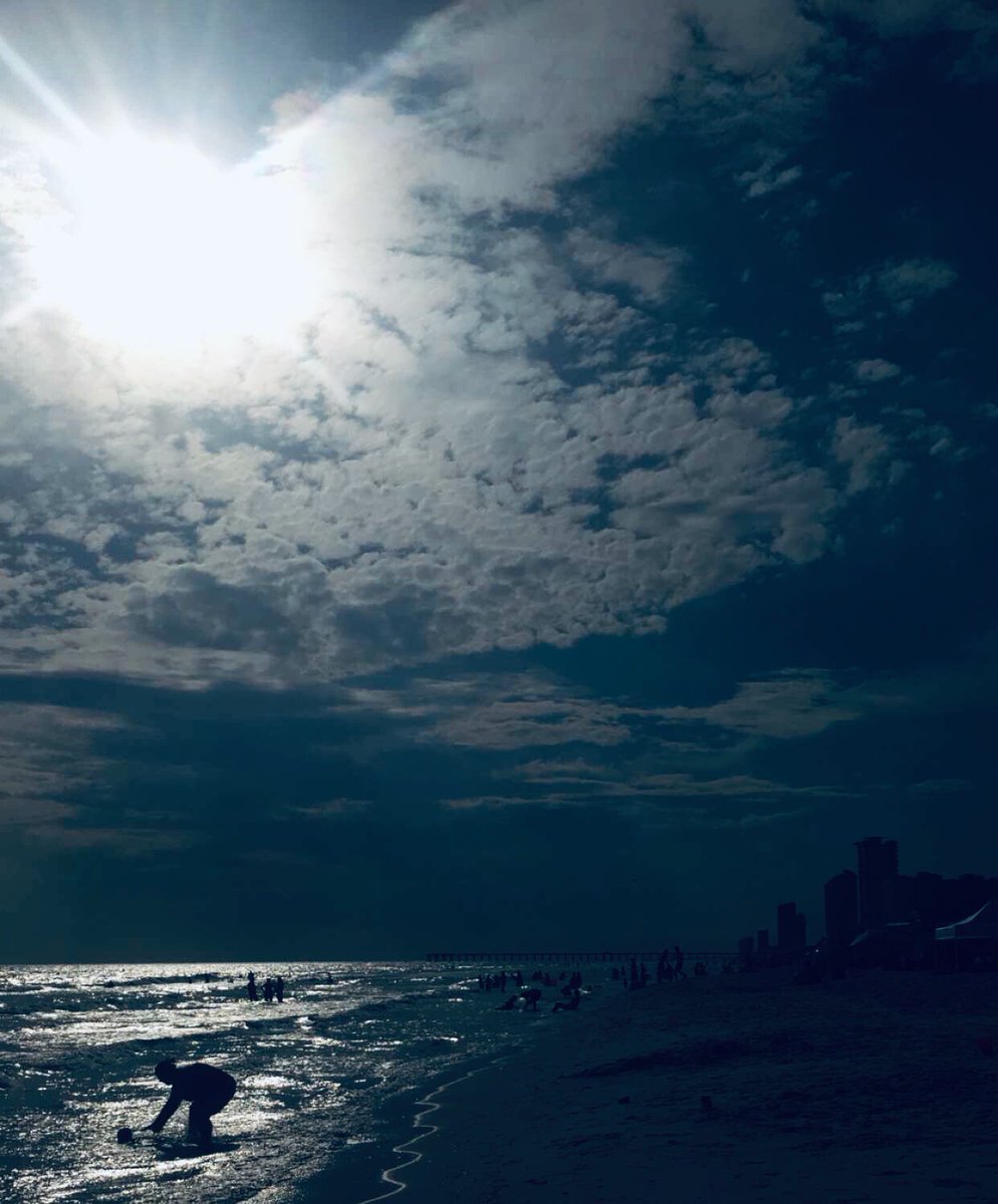 Rthomps06's tweet image. #OldVibes