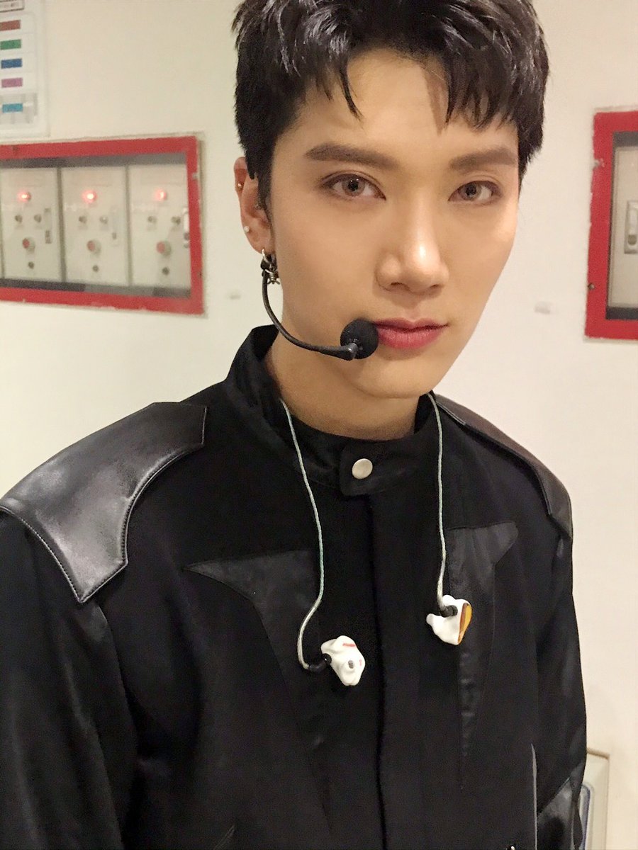 [Too Good To Be Kept 📂 : SuperM 🤘] 
#ThrowBackToSuperMtheBeginning
 
#TEN #SuperM #WeAreTheFuture #SuperMTheFuture