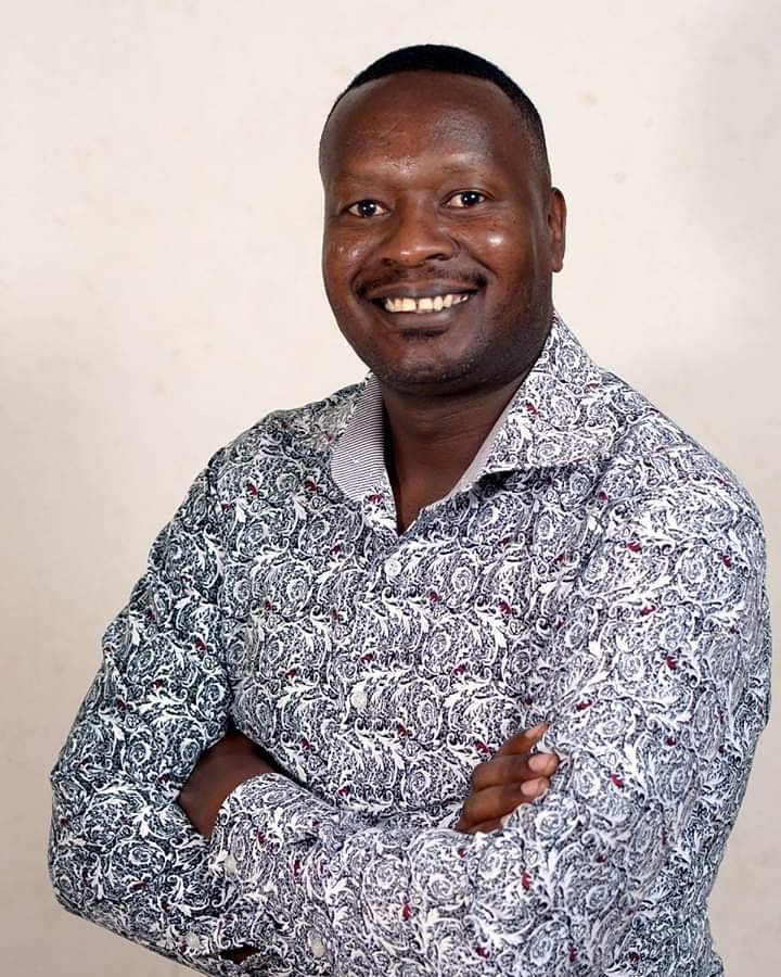 Kuriruka Thursday edition is here. Mugeni witu umuthi ti ungi ni Paul Njoroge thiini wa dhahabu cia gatene. Karibu. #muciiwathayu #kigoocofm #KurirukanaMuna #dhahabuciagatene <a href="/MunaNjomo/">muna Njomo</a> 

SMS 20382