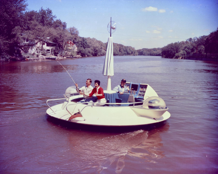 Stevens also designed the 1957 'Evinrude Fishing Saucer' and this gorgeous 1937 Western Clipper. Also both bangin'.