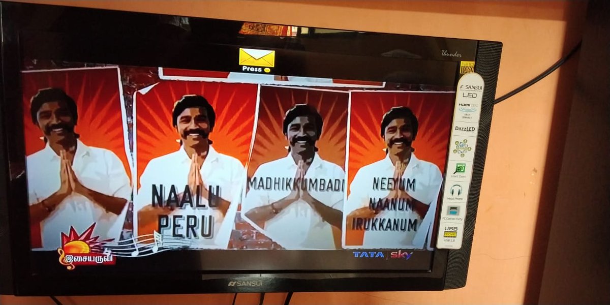dhanushfans24x7's tweet photo. #Rakitaரகிடరకిట On Isai aruvi Channel🥁💥
@dhanushkraja @AishwaryaLeksh4 @sanchana_n @Music_Santhosh @KalaiActor @Lyricist_Vivek @karthiksubbaraj @sash041075 https://t.co/gHSGHOo91o