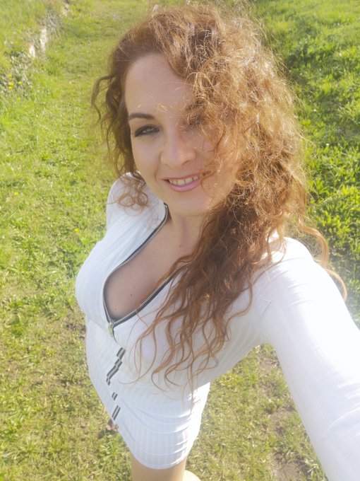 Coucou ☀️ https://t.co/ozbigEJ4xw