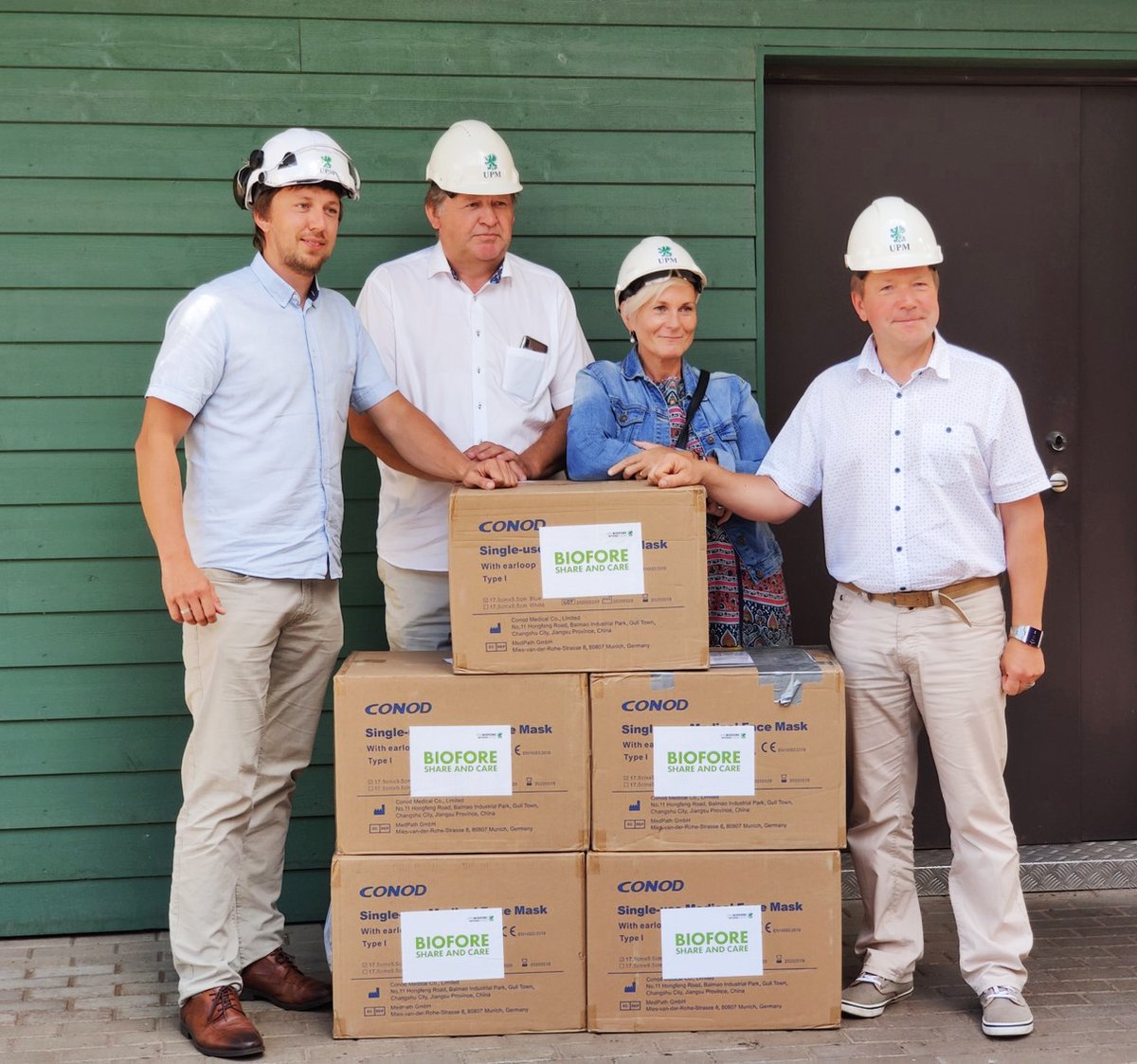 UPM-Kymmene Otepää OÜ provides Otepää Parish 10,000 protective #facemasks through its Biofore Share and Care programs. As one of the biggest employers in the region, we have a role to play in fighting this pandemic. 

#covid19 #socialresponsibility #biofore #shareandcare