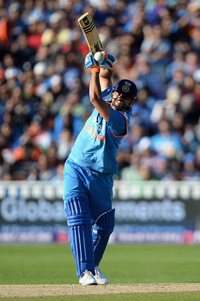 2014 was again a breakthrough year for  @ImRaina as he scored heavily in IPL, CLT20 and ODIs. He was also recalled to the Test side (where he couldn't perform big). (26/n) #15YearsOfRaina
