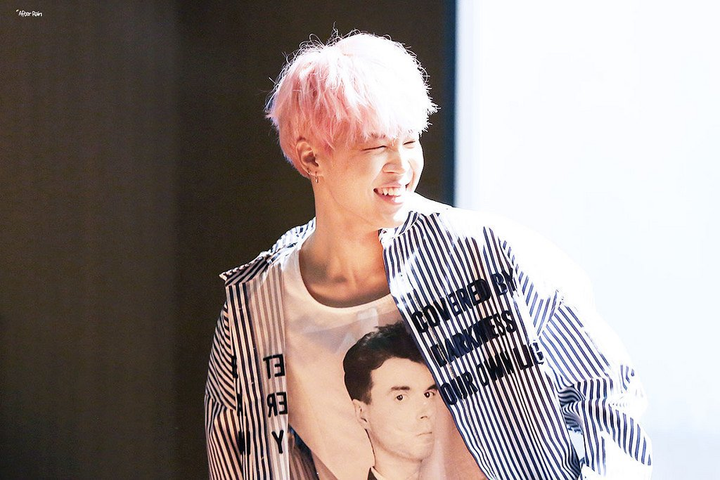 6. Jimin - AngelsharkThese sharks have an interesting shape looking like a cross between a manta ray and a shark. Angelsharks are reportedly friendly but will bite if feeling threatened.