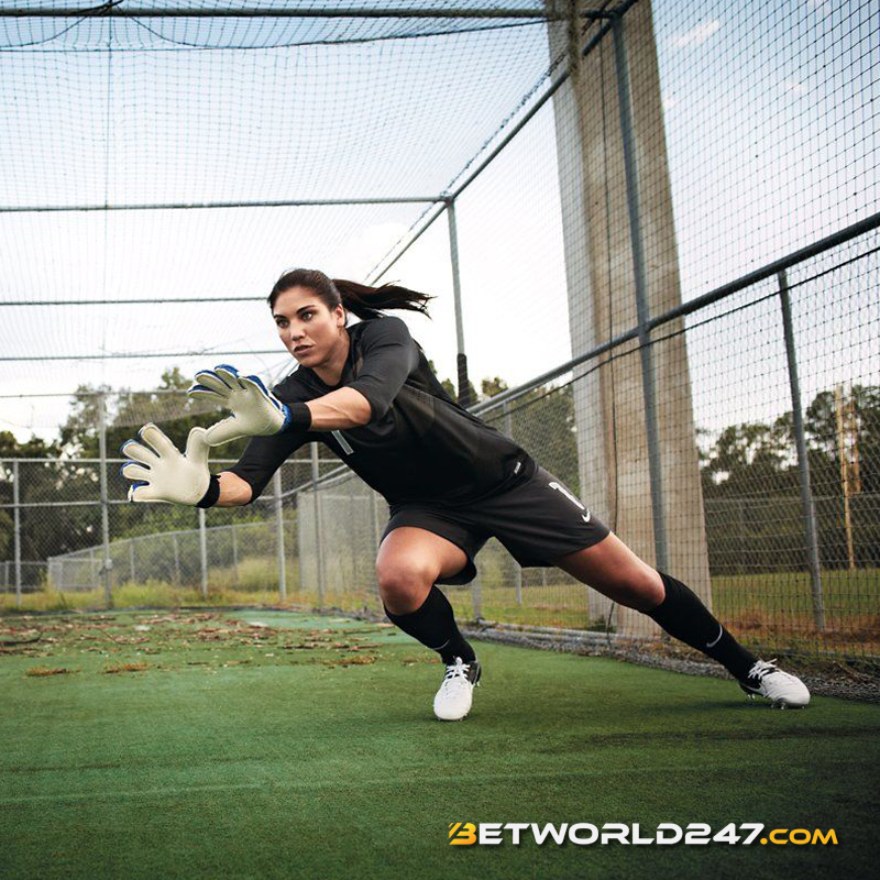 Skills and Beauty. Happy Birthday to Hope Solo. 