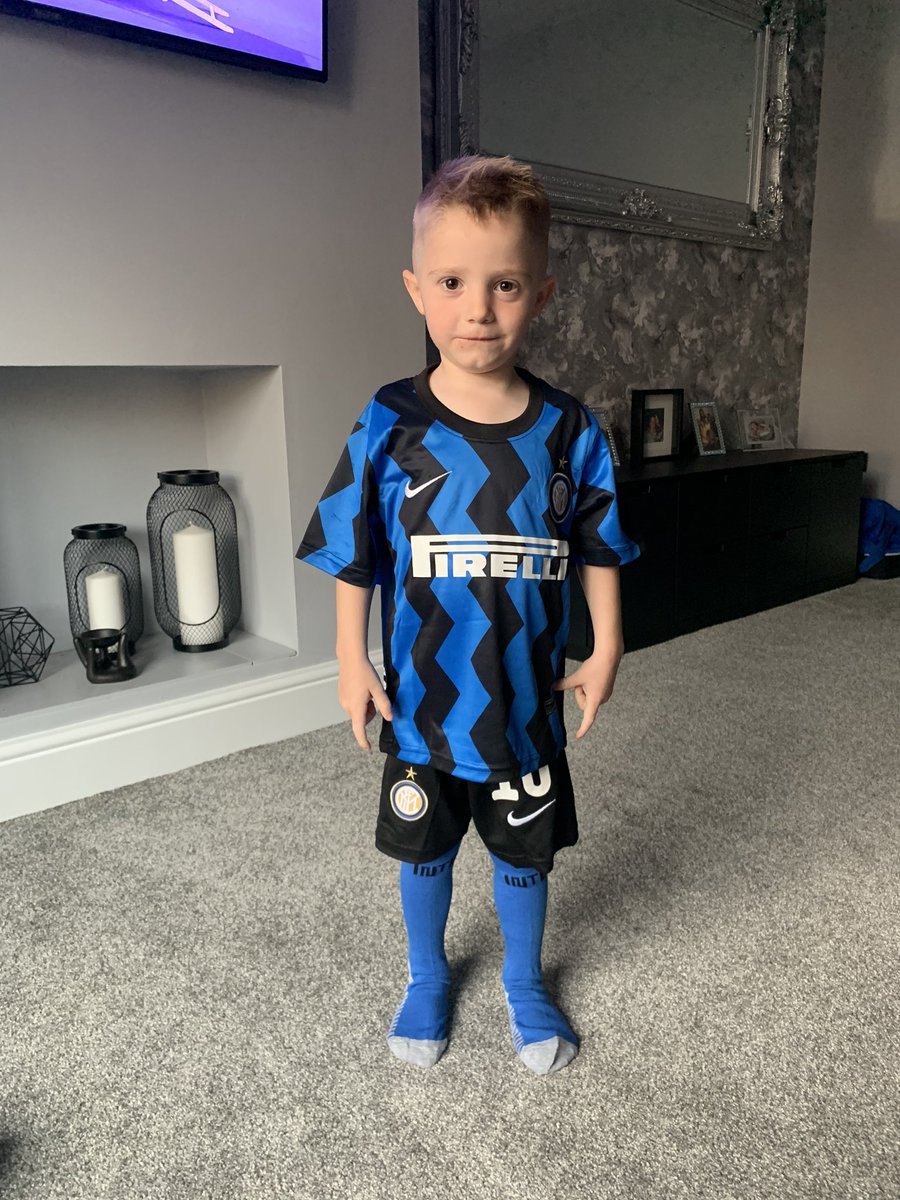 leverben's tweet photo. 4️⃣ today. What a boy #CarterJack 💙 https://t.co/1lkVlbmgkk