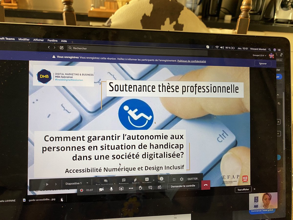 VincentMontet's tweet photo. #GoGoGo soutenance #ThesePro #mbadmb avec #Accessibilite #Digital bravo @GaelaLahnine @MBADMB @EFAP_ @HUBInstitute https://t.co/8QWgOVnSmd
