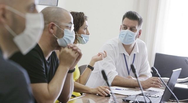 cvpressoficial's tweet image. #Cultura | Diego Mir i Fase Studio faràn l’imatge gràfica de les Falles 2021.

capitalradiocv.es/diego-mir-i-fa…