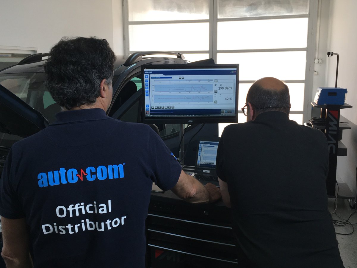 Antes de lanzar un producto o una actualización al mercado, nos aseguramos de que cuenta con los niveles de calidad necesarios para que el taller pueda afrontar la reparación con todas las garantías.