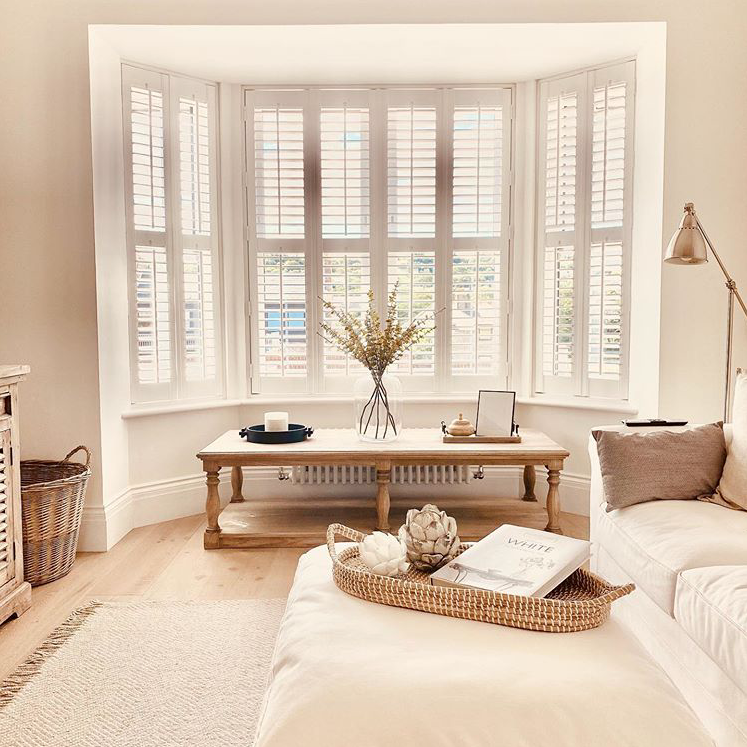 blinds2go's tweet photo. Thanks so much to our customer, thecourtyard03, for sharing your gorgeous living room with our MAYFAIR PURE WHITE SHUTTER BLINDS. Please click https://t.co/0FqIVUDN3C for a free sample and an instant quote. #shutters #shutterblinds https://t.co/3iTTK917r9