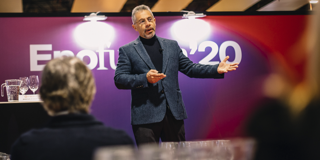 #SommeliersInternational se hace eco de la cata de #Enofusión20 con <a href="/PanchoCampoC/">Pancho Campo</a>, donde se trató el #cambioclimático con vinos europeos.
Participaron <a href="/BrideValleyWine/">Bride Valley Vineyard</a>, #VingårdeniKlagshamn, #AdoriaVineyards, #WeinhausHeger y #BlackAnkleVineyards
bit.ly/3090xWH Pág 55.