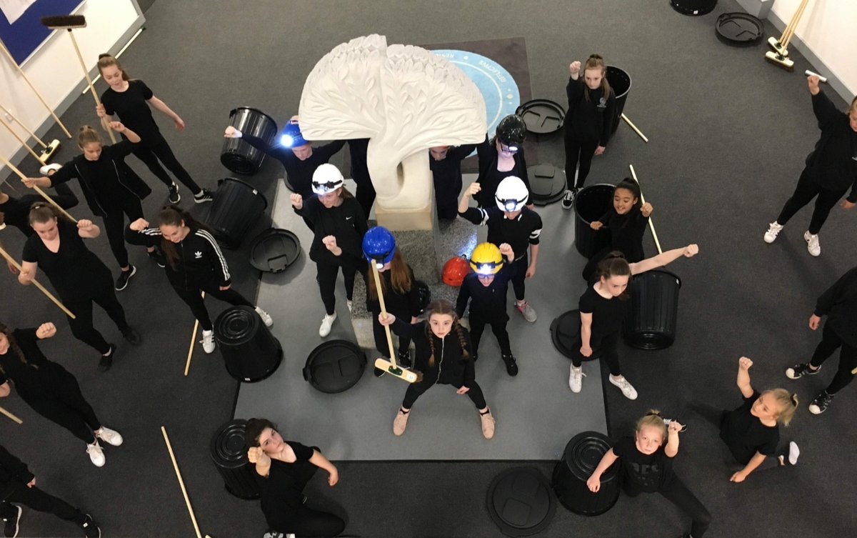 llobacademy's tweet photo. We created a Stomp style routine linking back to our industrious routes and sang the iconic Why Aye Man by Mark Knopfler as well as the beautiful folk song, Water of Tyne.

#Teamworkmakesthedreamwork #creativityweek #2017 #collaboration #commitment #ambition #whyayeman #teamPA https://t.co/wmeUDTSpsP