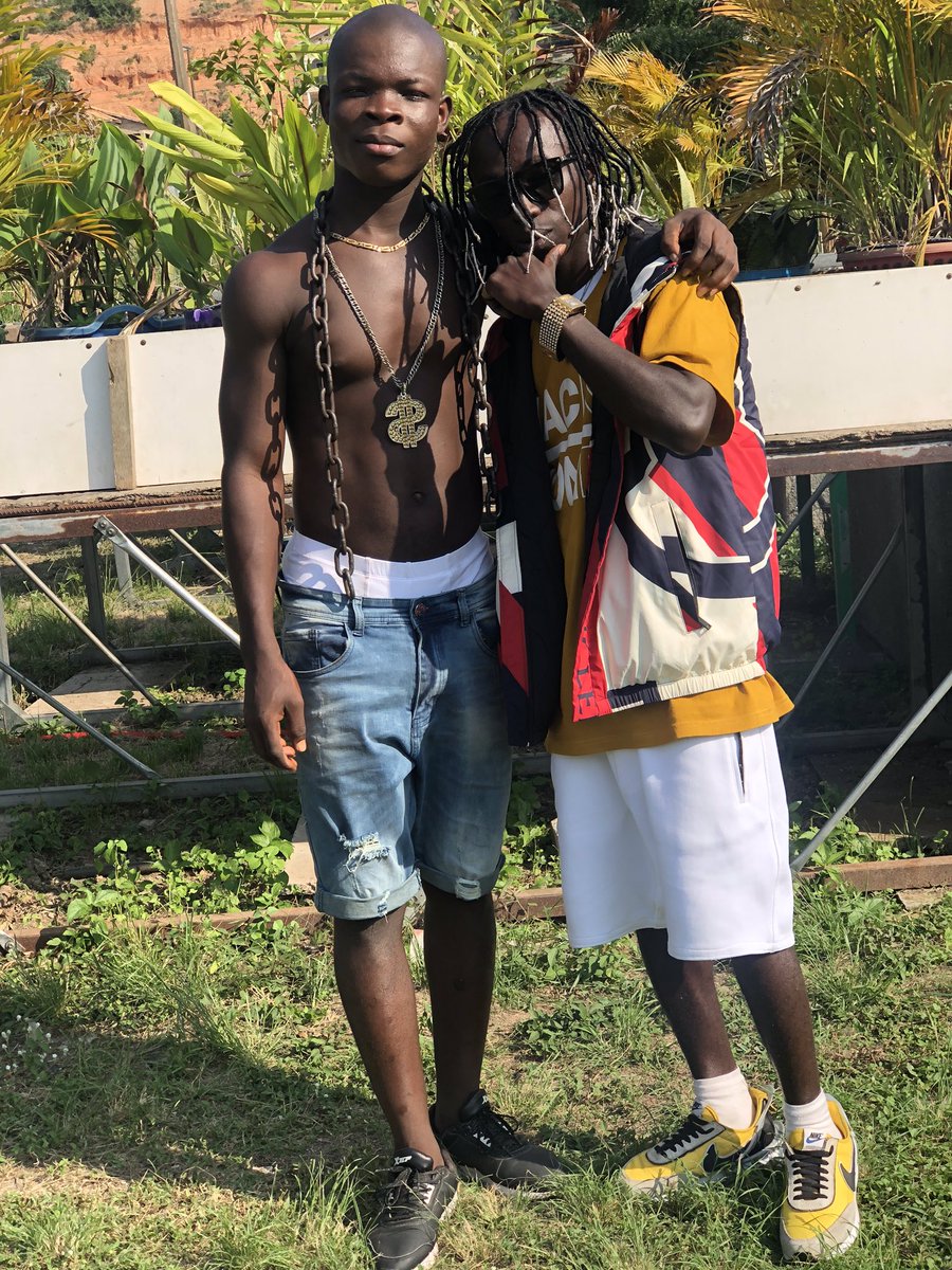 patapaa_amisty's tweet photo. We are Destined for Greatness !!! “The Two Fine Talented Gents Of Ghana 🇬🇭” Your Trolls are only important in my WashRoom [W.C] Keep them coming cos I need to Poo this morning.... @ay_poyoo Tell em 👆👆👆
#Pa2PaSojas
#MyLady
#PutuuRemake https://t.co/VCB5Xyqd9T