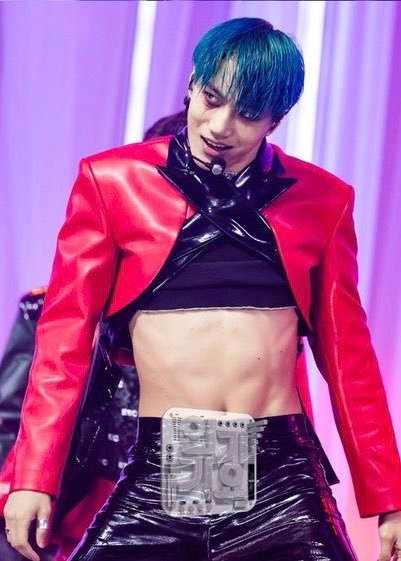 Recept rygte antik CropTopGuy no Twitter: "RT @sobtian_pushp: A never ending Thread of EXO KAI  aka Kim Jongin slaying crop tops ✨❤️💛 @weareoneEXO  https://t.co/9MNsX4HApS" / Twitter