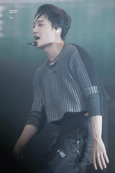 A never ending Thread of EXO KAI aka Kim Jongin slaying crop tops   @weareoneEXO