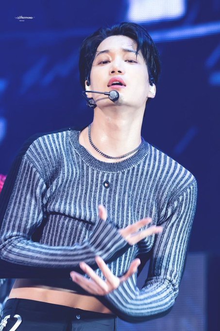 A never ending Thread of EXO KAI aka Kim Jongin slaying crop tops   @weareoneEXO