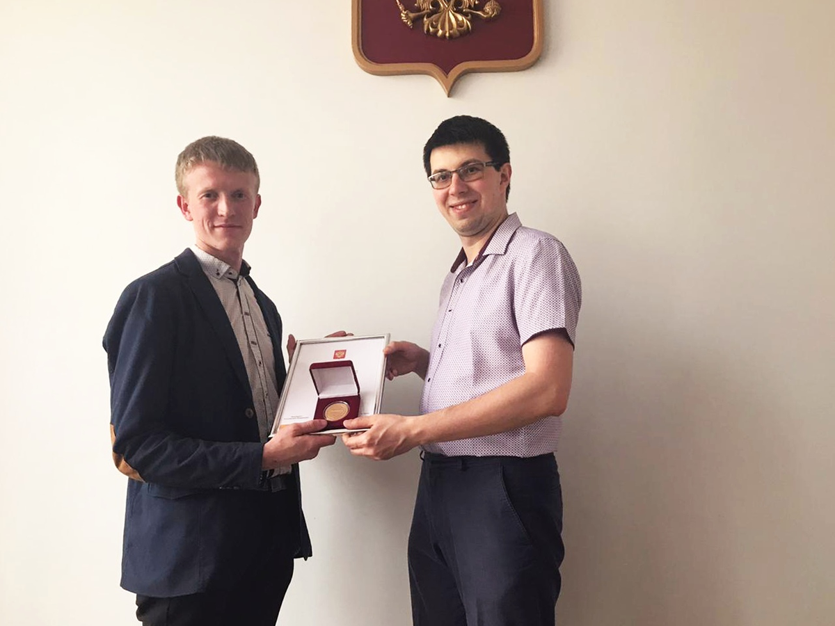 ivmger's tweet photo. Ивановский молодогвардеец удостоился памятной медали от Президента Российской Федерации Владимира Владимировича Путина

https://t.co/59VLVqUpe8

 #МыВместе #МГЕР #МГЕР37 #МолодаяГвардия #Иваново #Кибернация https://t.co/NQXzJ1iUHG