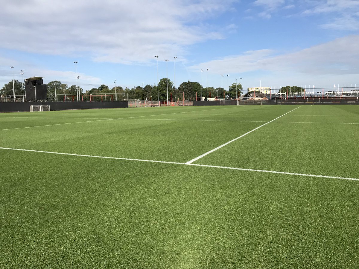 ProGrasSNL's tweet image. Ook bij FC Twente liggen de velden er top bij. Zeker de 2 gerenoveerde trainingsvelden!