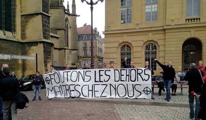 merlande0007's tweet photo. Résistance !!! Et elle sera acharnée !!! https://t.co/prcPq0mED1