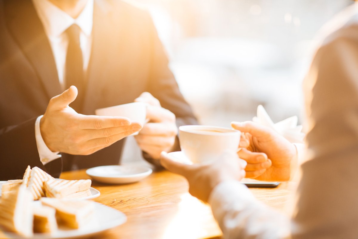 𝐖𝐨𝐫𝐥𝐝 𝐁𝐮𝐬𝐢𝐧𝐞𝐬𝐬 𝐓𝐫𝐚𝐯𝐞𝐥 crea los 𝑶𝒑𝒆𝒏 𝑨𝒊𝒓 𝑴𝒆𝒆𝒕𝒊𝒏𝒈𝒔 para garantizar experiencias corporativas seguras en espacios exteriores singulares reconvertidos en salas de reunión.

Más info en:
marketing.wbt.es/email/open-air…