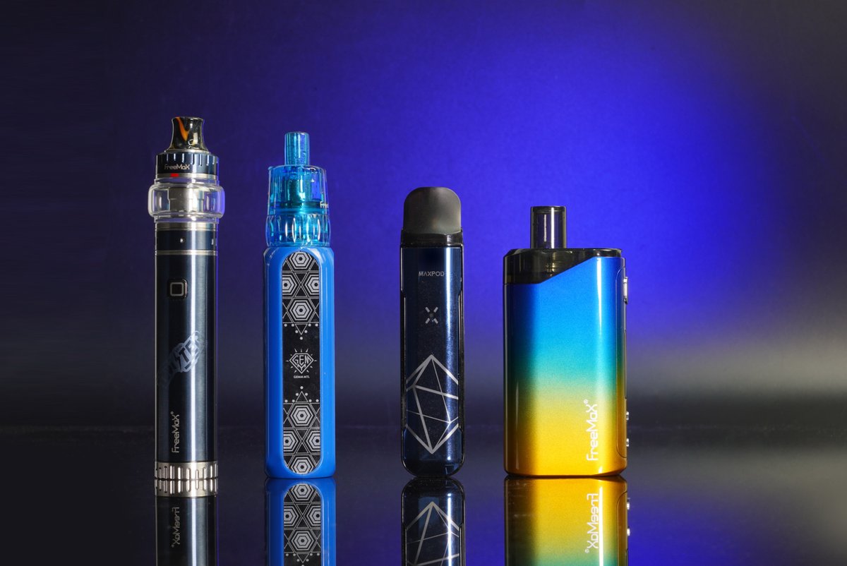 Freemaxvape's tweet photo. Freemax Blue collection💙💙💙
Can you name them all😆
Let's see who will be the fastest
⚠️For 21+ only.
#FreemaxTwister30WKit #Twister30W #Twister30WKit #Fireluke22 #freemaxvape #Twister80W #FreemaxTwister #firelukeMesh #Fireluke2 #TwisterKit #freemax https://t.co/zDKe3PXQyj