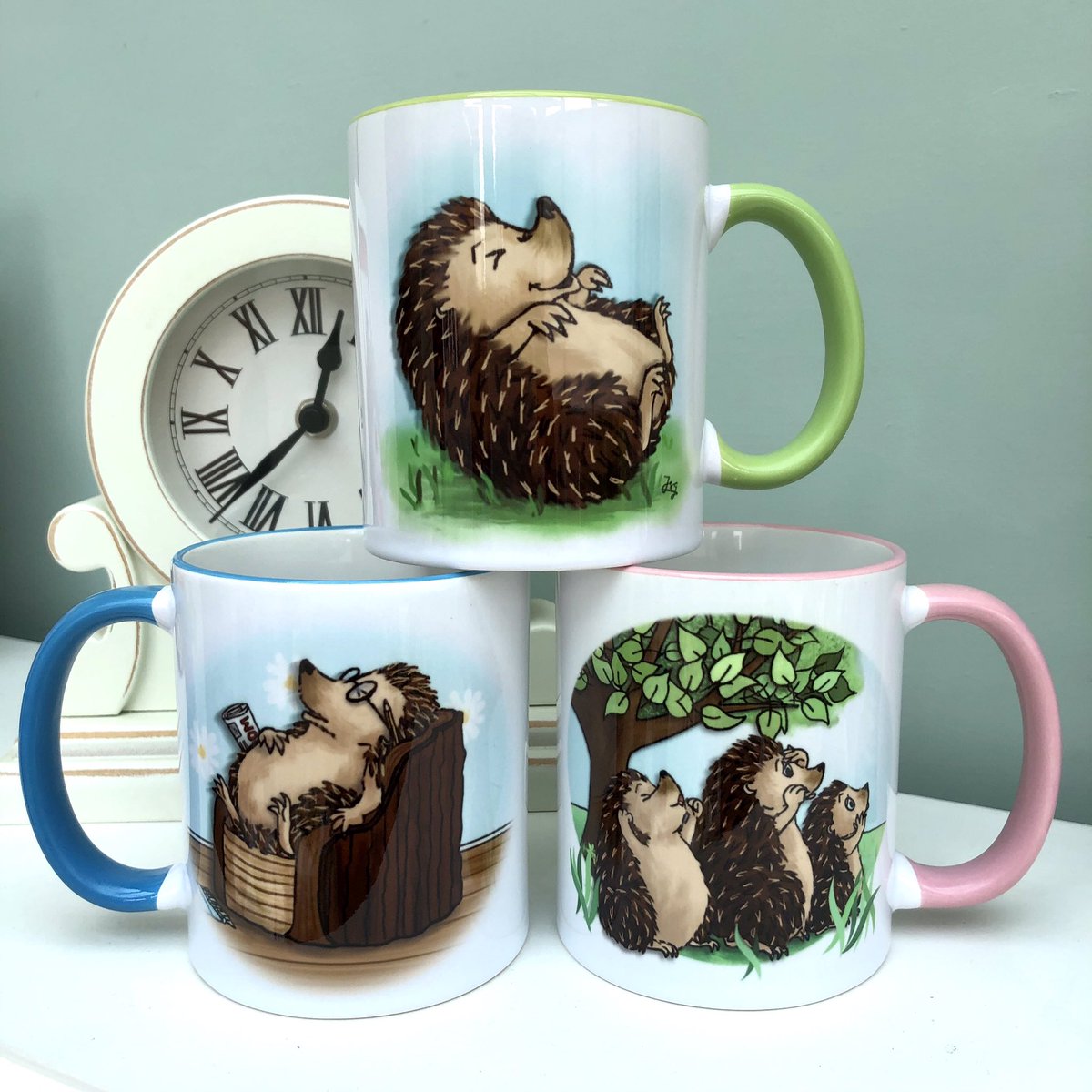 YewTreeTales's tweet photo. 📦 Orders flying in, and shipping out .. awww 🥰🤗

🛍 Adding to my range at https://t.co/BDSHeZX5fN day by day too .. 

#yttmugs https://t.co/m1wjMOYgje