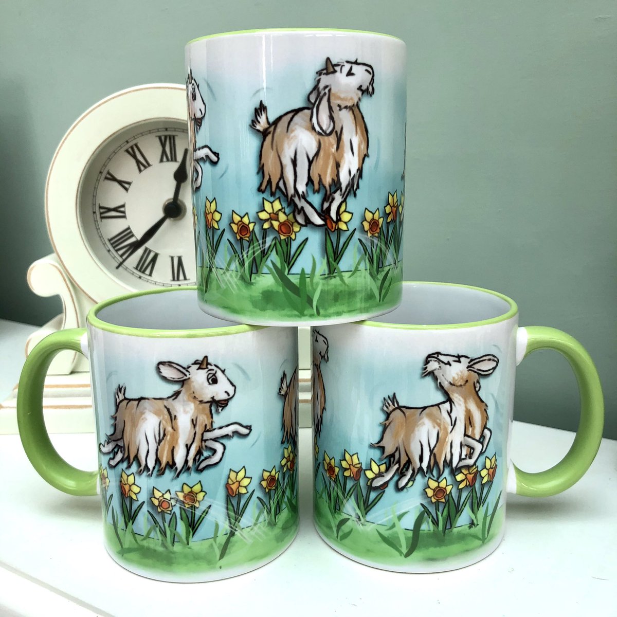 YewTreeTales's tweet photo. 📦 Orders flying in, and shipping out .. awww 🥰🤗

🛍 Adding to my range at https://t.co/BDSHeZX5fN day by day too .. 

#yttmugs https://t.co/m1wjMOYgje