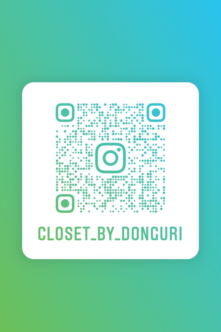 どんぐり共和国 公式 新商品 Closet限定 キキの魔女服をイメージした リラックスワンピースが新登場 修行を頑張る日々 前向きな姿勢になれそうな着心地の良い天然素材を使用しました キキとお揃いの紺色と いつも自然体で過ごす等身大