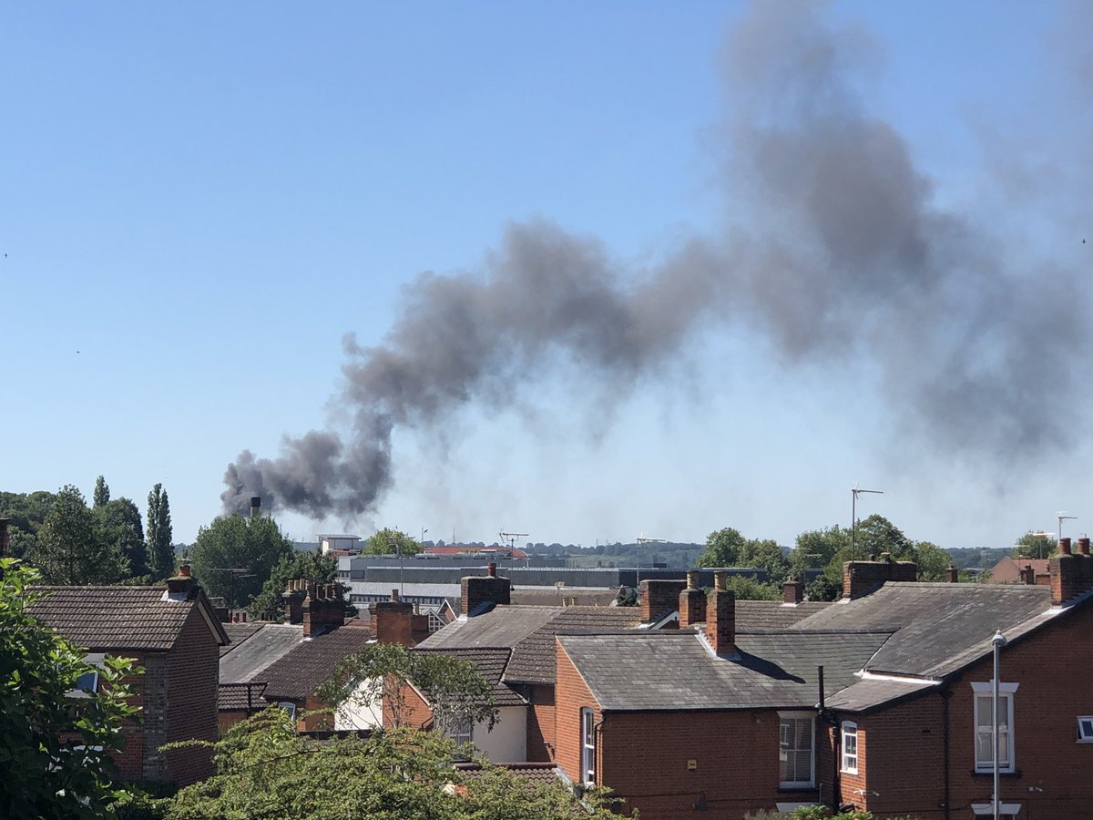 DukeIpswich's tweet photo. Hope this is nothing serious? #fire #ipswich #waterfront @ipswichstar24 @ipswaterfront https://t.co/Oy9shBB2eJ