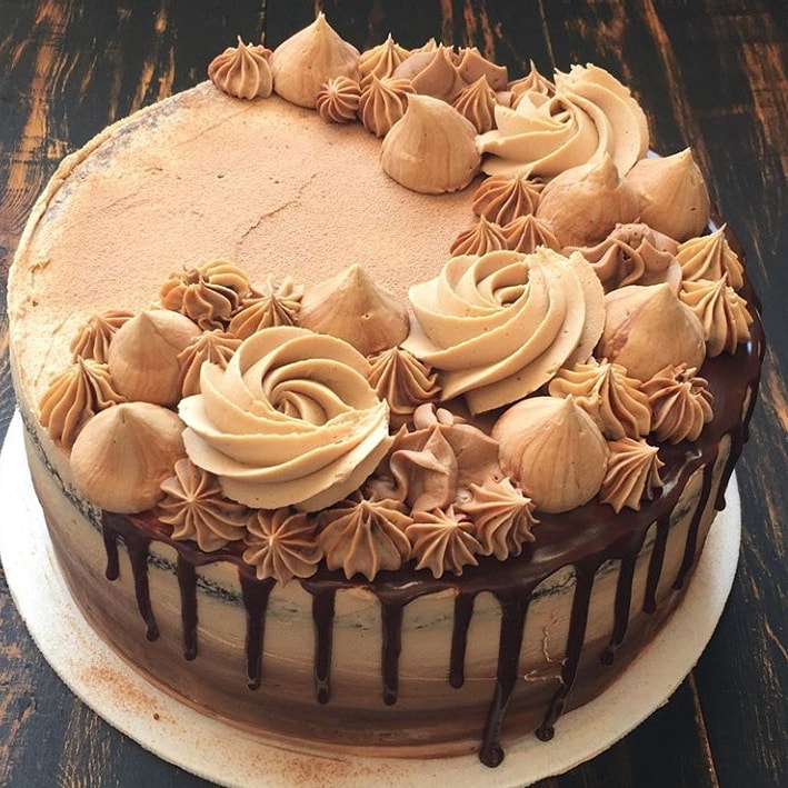 JohnsonRu10's tweet photo. Hello #RwOT, from August 1st 2020 for every birthday cake order 1,000rwf will go to @SCIRwanda in form of donation to help fight stunted growth in #Rwanda 

#miniyouth https://t.co/FkhKZ6k9bH