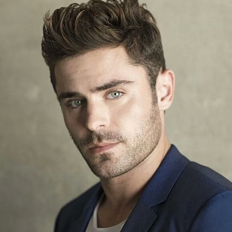 "A Deity born of Chaos. A man of the dark. Don't tempt me or I might just bring you down with me". 

: Primordial Deity and the embodiment of Darkness. 
: Multiship 
: #GreekMythRP
: FC: Zac Efron
: Dark Themes 
: Comes out of the shadows because of #DjValorRP.