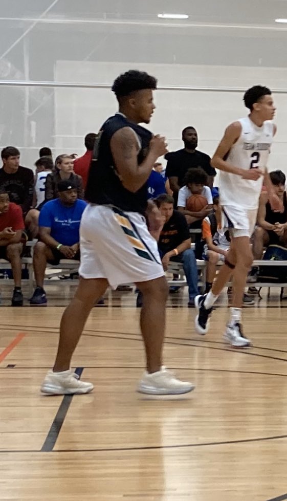 2022Oklahoma's tweet image. Behind every successful team you have that one player that might not lead you in any statistical category, but w/o them you just don’t win. Well 6’4 PF @tydonteusha11 is that guy he’s mean, tough, athletic, powerful, smart, &amp;amp; above all an ultimate competitor. Ty just gets it done