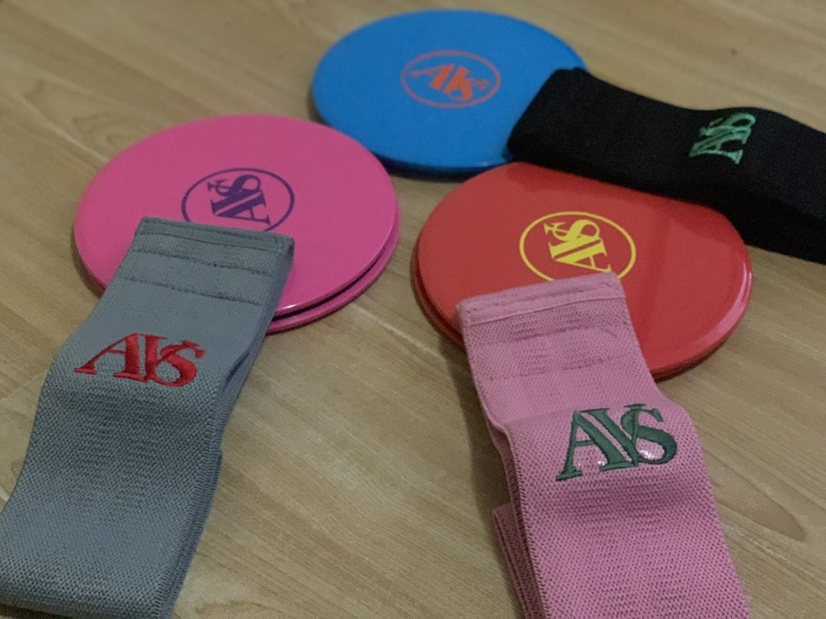 audas_vanschoor's tweet photo. Grab the goodies you need from The #AvsHomeKit range & set your next challenge πͺ.
.
.
#HomeGym
#HomeGymEquipment #AvsTubes
#HomeWorkout #AvsGlides #AvsGluteBand #Avsfitness #TeamAvs https://t.co/DafA4yiovg