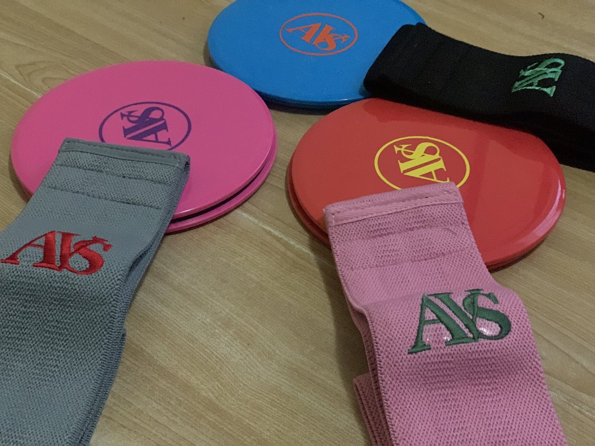 audas_vanschoor's tweet photo. Grab the goodies you need from The #AvsHomeKit range & set your next challenge πͺ.
.
.
#HomeGym
#HomeGymEquipment #AvsTubes
#HomeWorkout #AvsGlides #AvsGluteBand #Avsfitness #TeamAvs https://t.co/DafA4yiovg