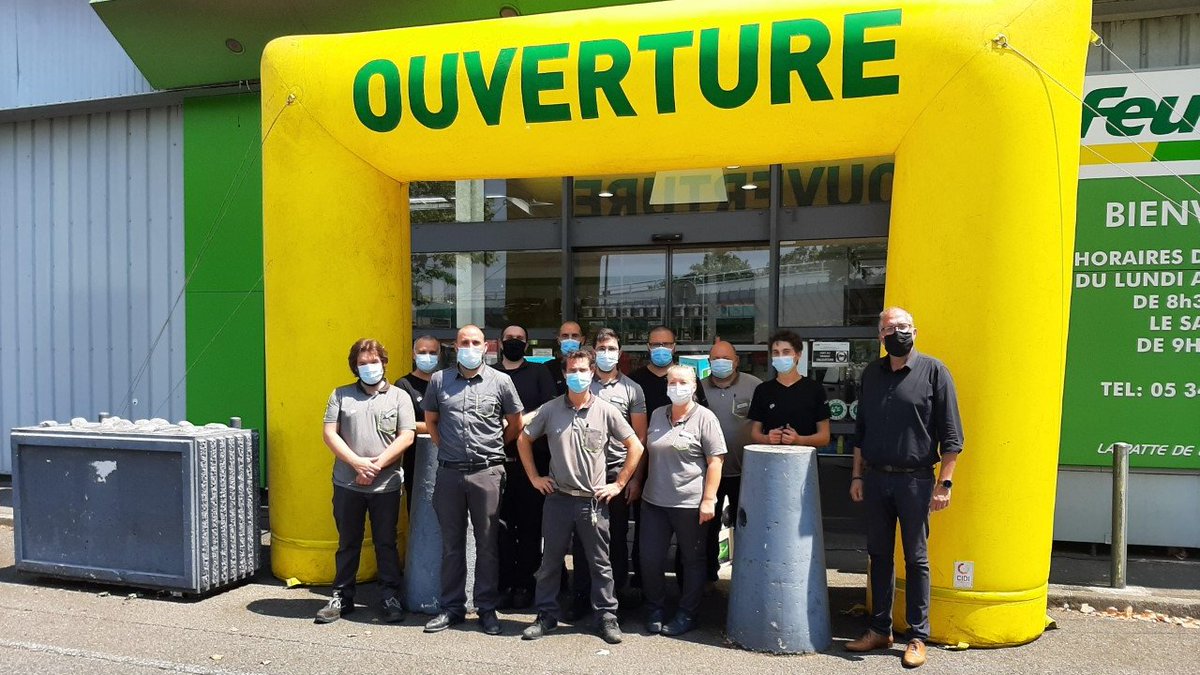 feuvert_fr's tweet photo. Ré-OUVERTURE ce jeudi 30 juillet 2020 du Centre Auto #FeuVert de Toulouse Basso Cambo (31) ! 🥳
Après 16 mois de fermeture, suite à un incendie, Arnaud et son équipe sont motivés comme jamais pour accueillir de nouveau les #toulousains ! https://t.co/NlxchweUGm