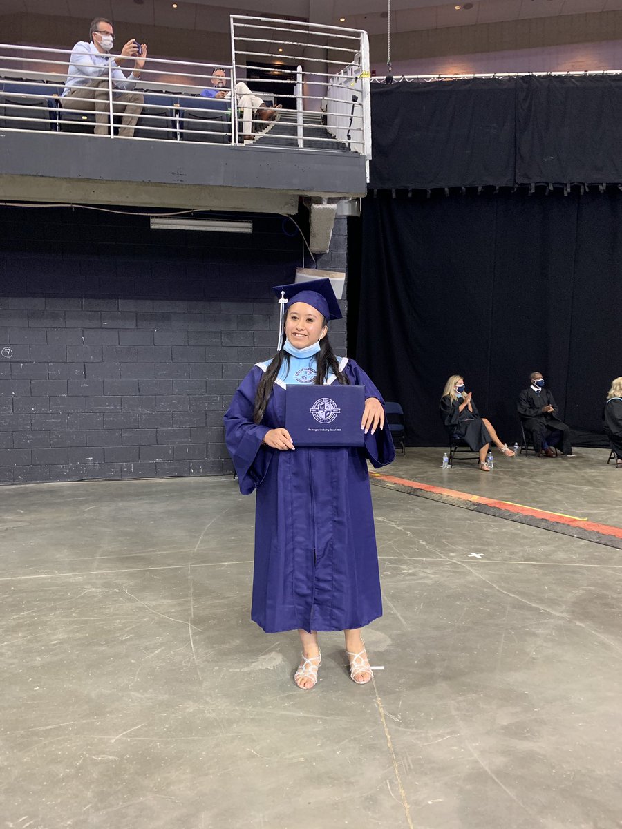 DenmarkEsol's tweet photo. That’s a wrap! Congrats 2020 graduates!!! #wearereMARKable https://t.co/cFb8wSRFkC