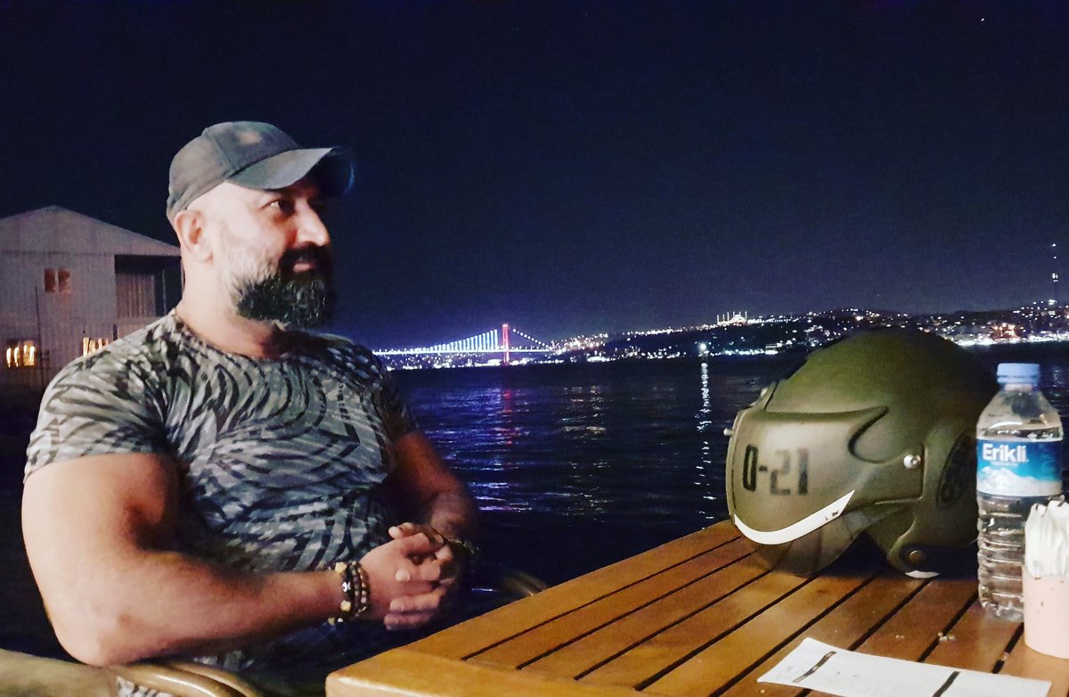 BABA BİZE ET GETİRECEKLER Mİ? Başlıklı yazım: 

Baba Bize Ne Zaman Et Getirecekler? Kurbanın Amaçları Metin Doğan'ın Kaleminden. 
"Anlayana Sivrisinek Saz Anlamayana Davul Zurna Az"
bncmedyahaber.com/haber-baba-biz…