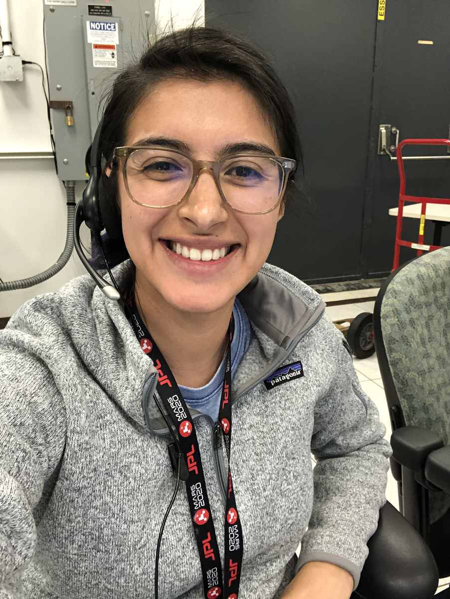 Meet  @estrellasycafe Payload Systems Engineer for  @NASAPersevere. Padres , Baja California. She spent the last 5 years working on  @NASAPersevere science instruments. "I make the best chilaquiles in town." @NASAPersevere  @nasa_es  #CuentaAtrasHaciaMarte    #LatinxInSpace