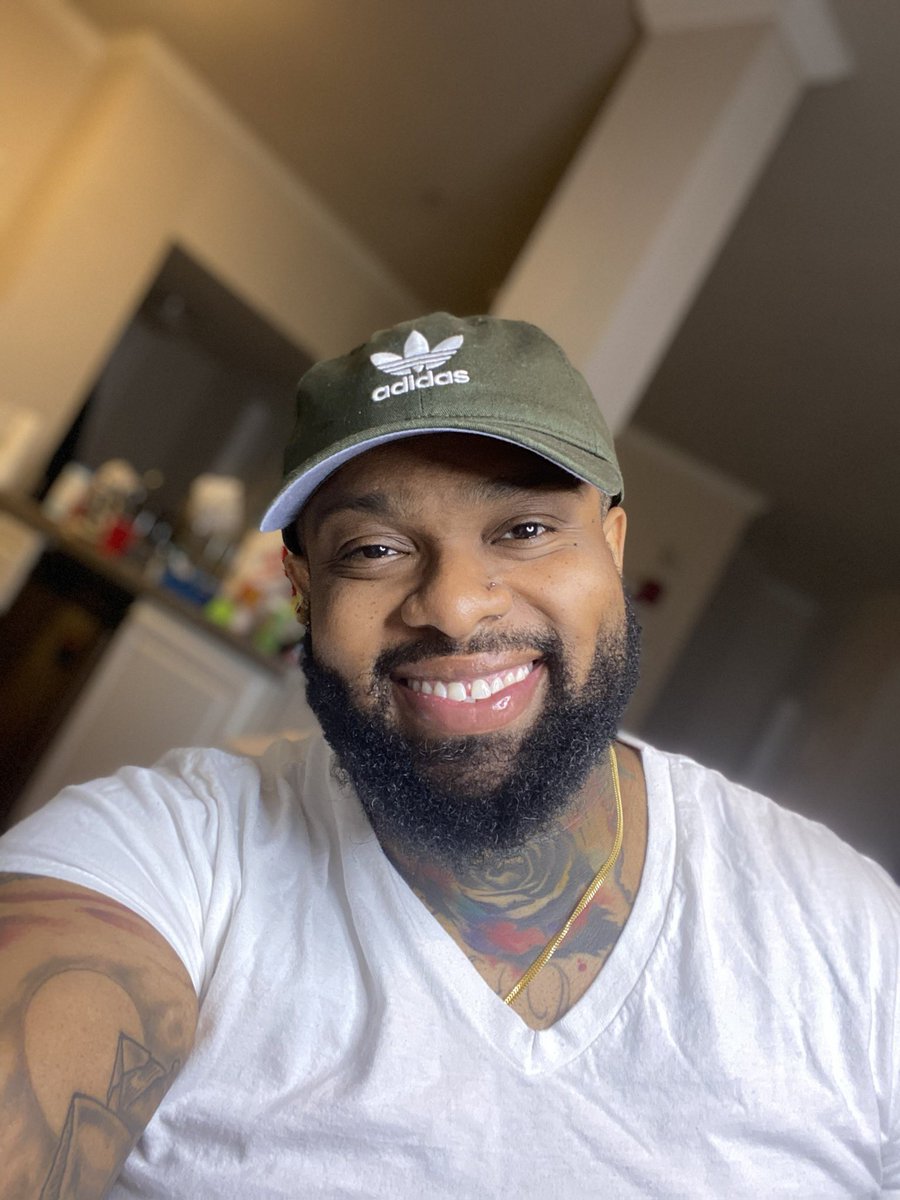 FOREVER_SAINT's tweet photo. I Just Want a simple
#Smile #THREAD Today ....
If You Got That #Colgate POST UP !!! https://t.co/0vM09tV7lb