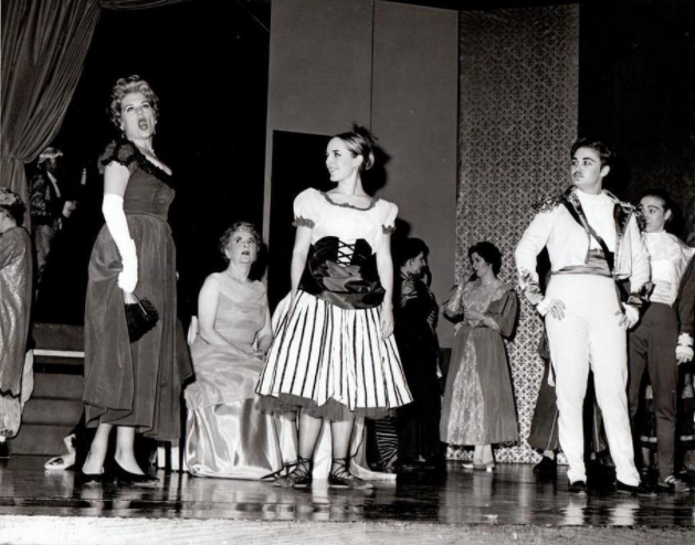 Happy Throwback Thursday! 

We're taking it all the way back to 1968 at Tacoma Opera's very first production: Die Fledermaus at Pacific Lutheran University's campus. 

What are some of your favorite Tacoma Opera memories?